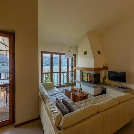Sleeps 7 Pool * Menaggio